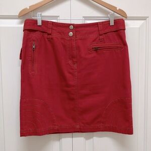 Sandwich cotton mini skirt, fly snap front, zipper & patch pockets, red, 8